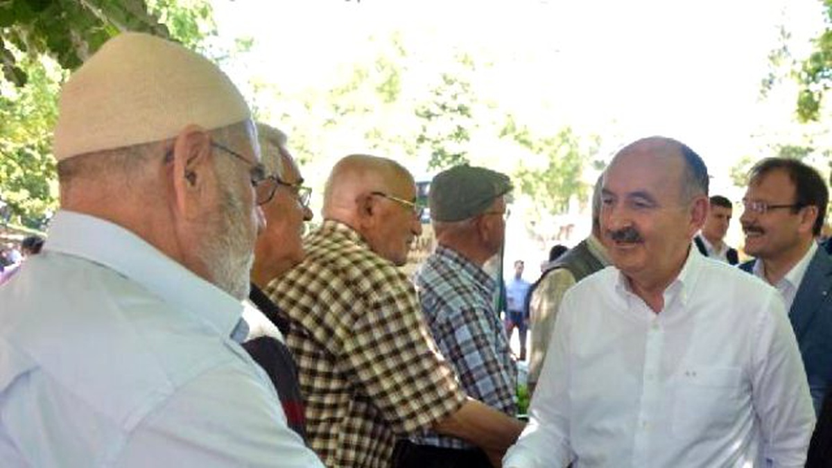 Sigara Sohbetinden Müezzinoğlu Galip Çıktı