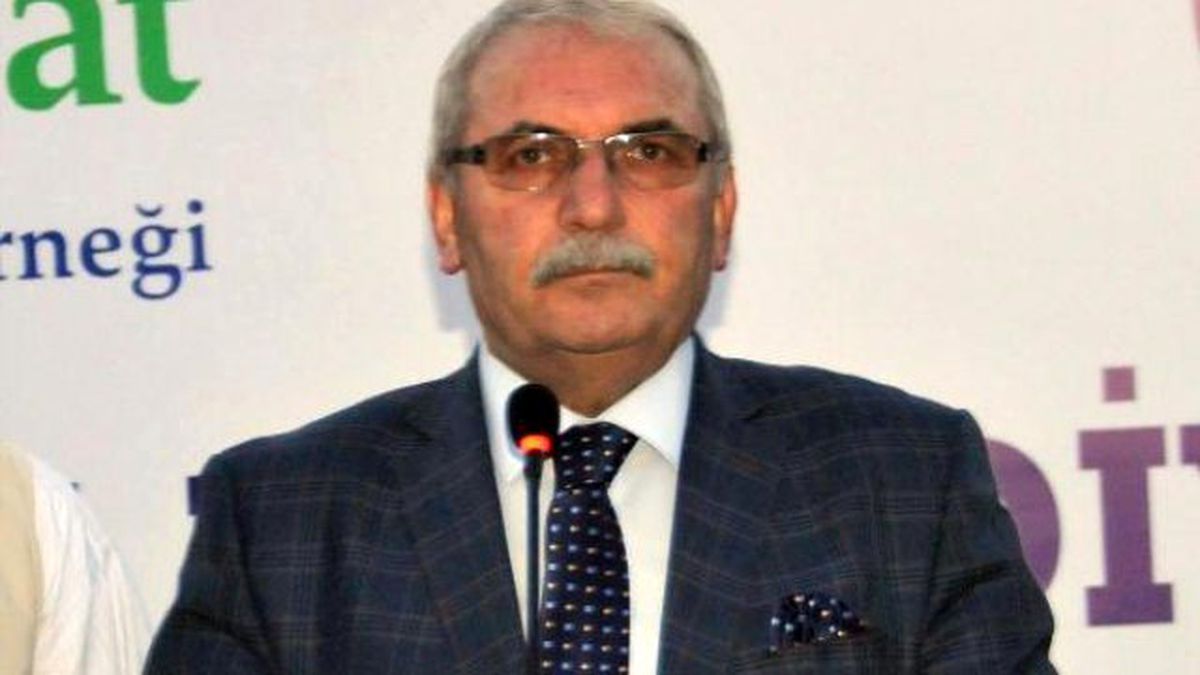 Sivas Belediyesi Kentteki Mültecilere İftar Yemeği Verdi