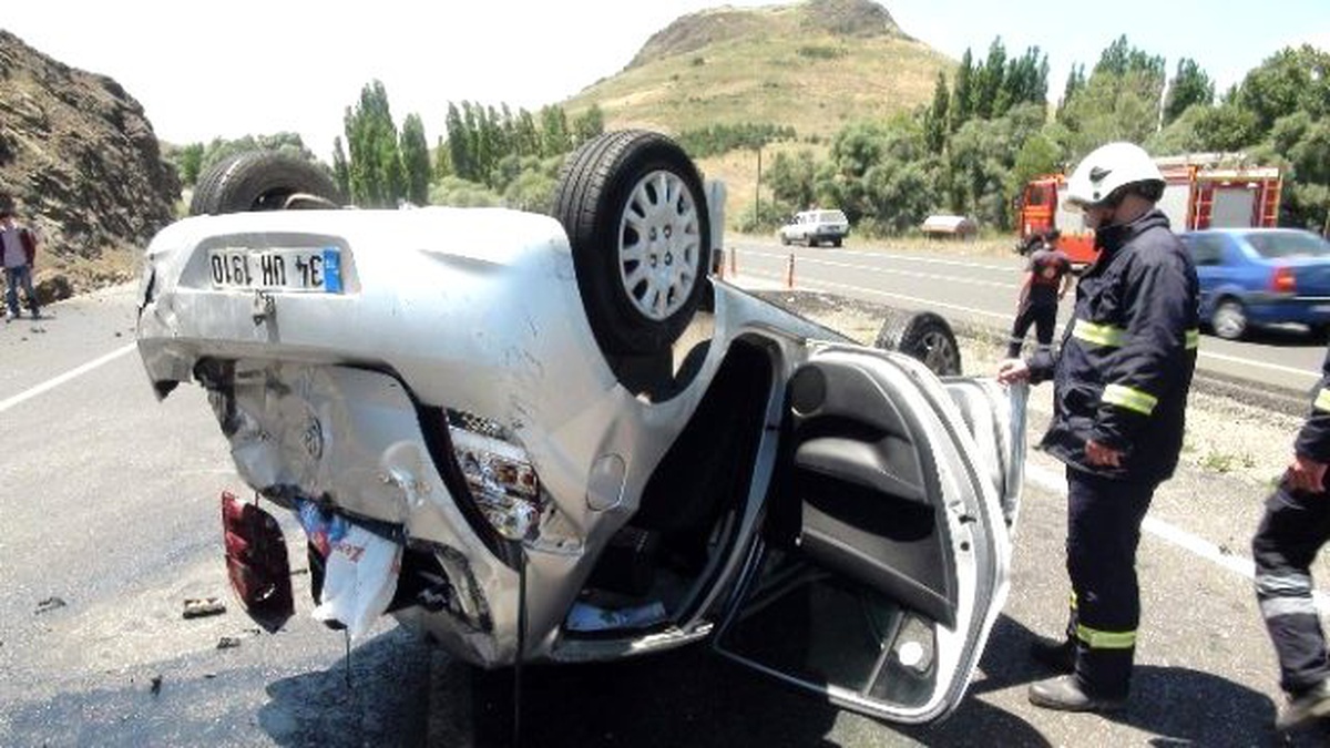 Yozgat\'ta Trafik Kazası: 4 Yaralı