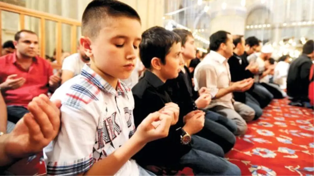 Tebessüm ettiren bayram mesajları, 2015 ramazan bayramı