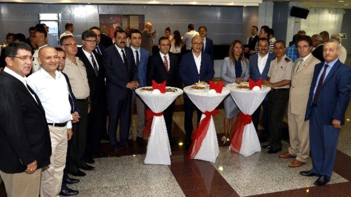 Antalya Protokolü Bayramlaştı