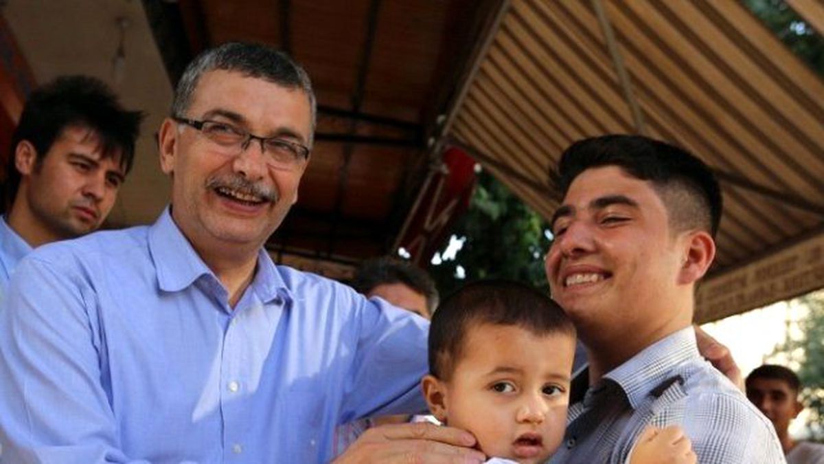 Başkan Güvenç Bayramda Geleneği Bozmadı