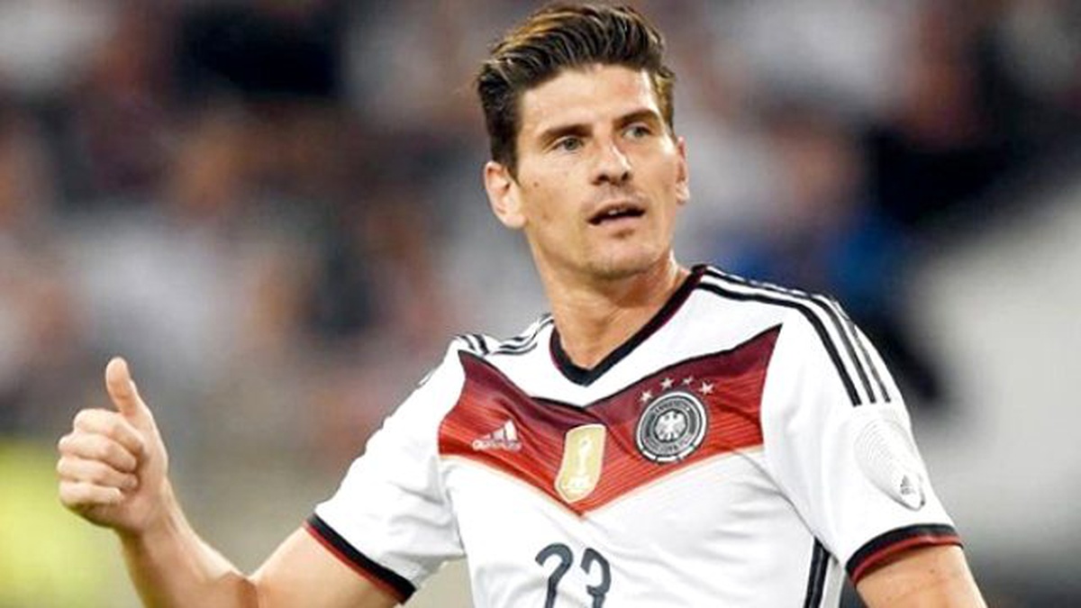 Beşiktaşlı Yönetici: Mario Gomez\'i Bitirmek İçin Çalışıyoruz
