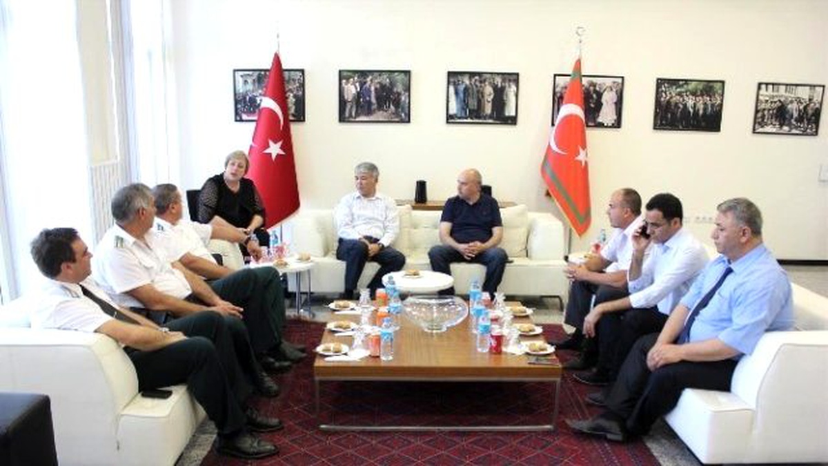 Bulgar Gümrükçülerden Türk Meslektaşlarına Bayram Ziyareti