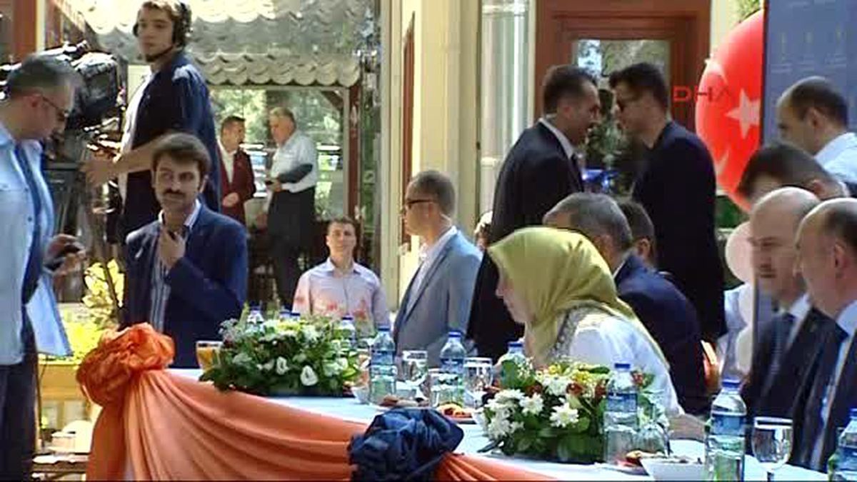Bursa Bakan Çelik?ten \'Saray\' Yorumu 1-
