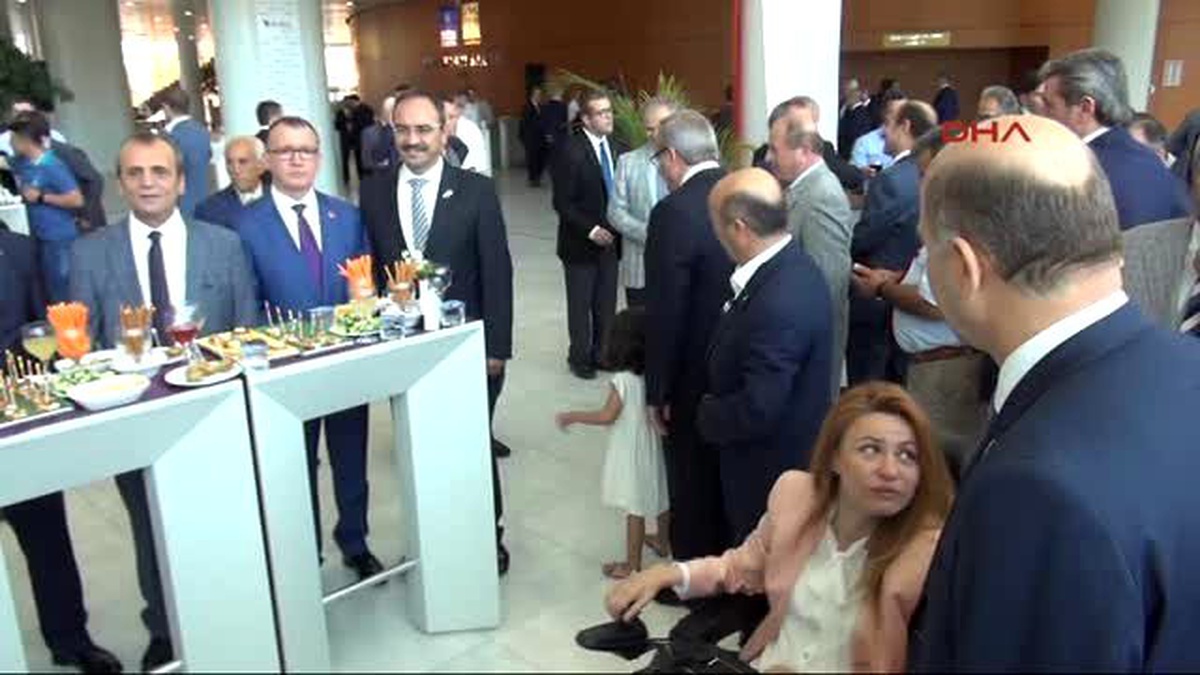 Büyükataman: AK Parti ile CHP Koalisyonu Muhtemel Gözüküyor
