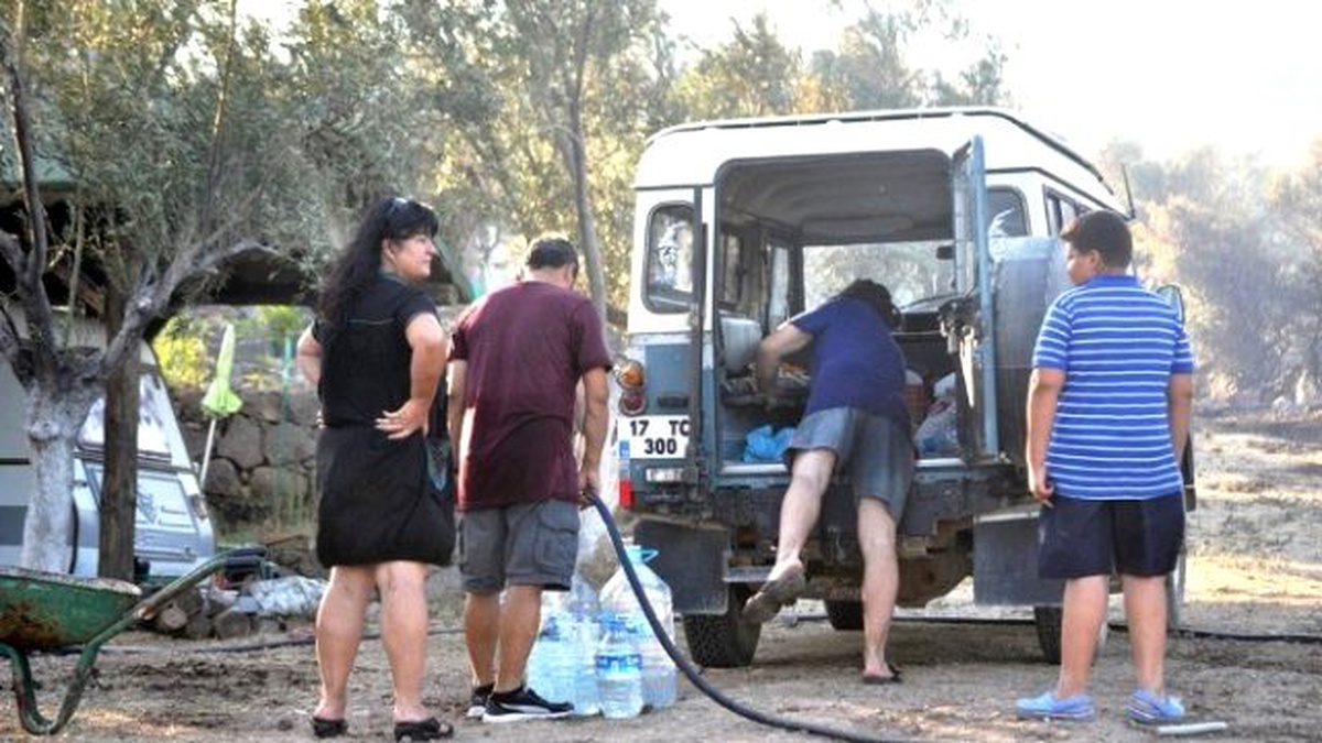 Çanakkale\'deki Yangın Kontrol Altına Alındı