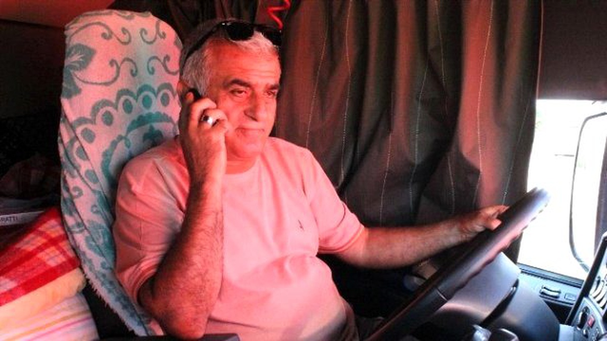 Kapıkule\'de Tır Şoförlerinin Buruk Bayram Sevinci
