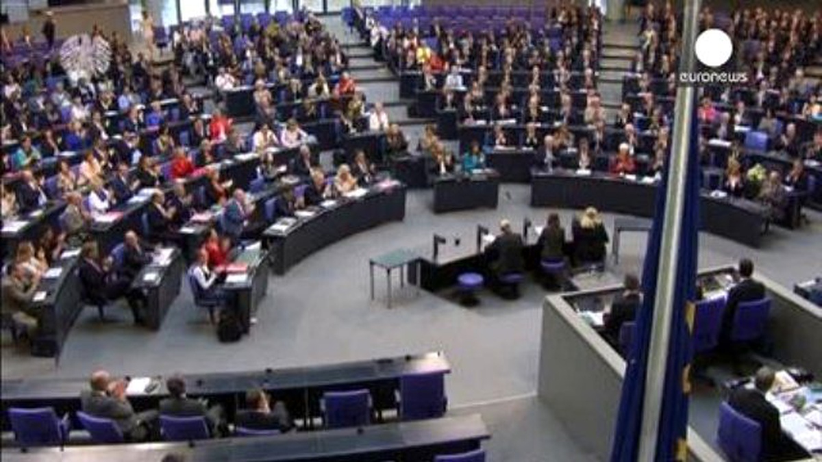 Merkel Partisine Seslendi: "Yunanistan Anlaşması Onaylanmazsa Kaos Olur"