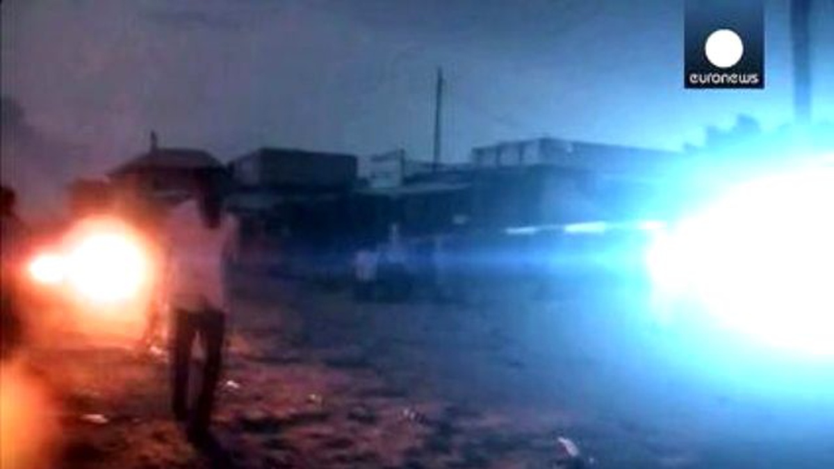 Nijerya\'da Bayram Alışverişi Yapanlara Çifte Bombalı Saldırı