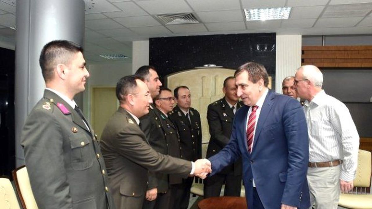Şanlıurfa Valiliği\'nde Bayramlaşma