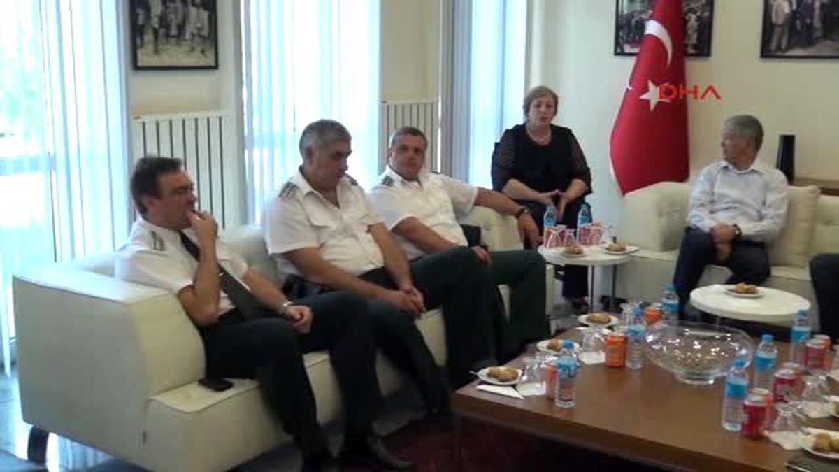 Vali Bulgar Heyete Sordu: Ne Olacak Bu Tır Kuyruğu