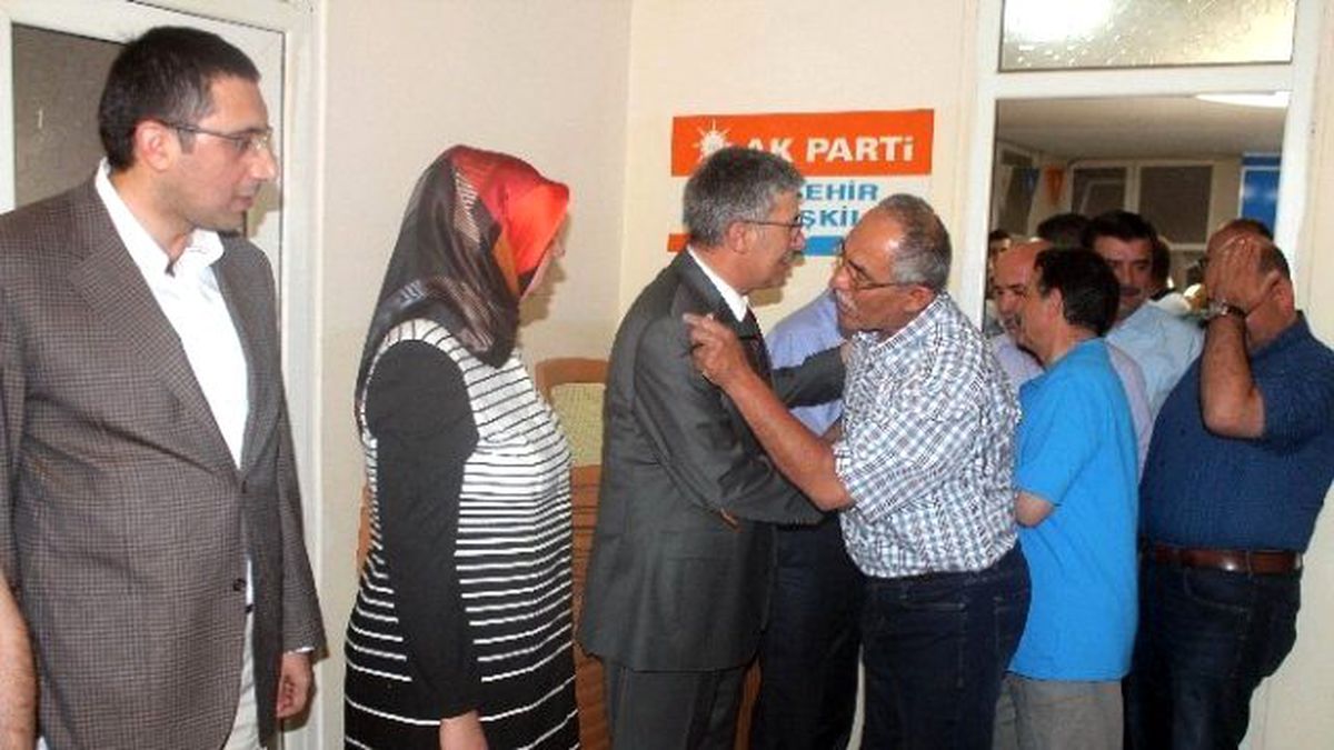 Beyşehir\'de Ak Partililer Bayramlaştı