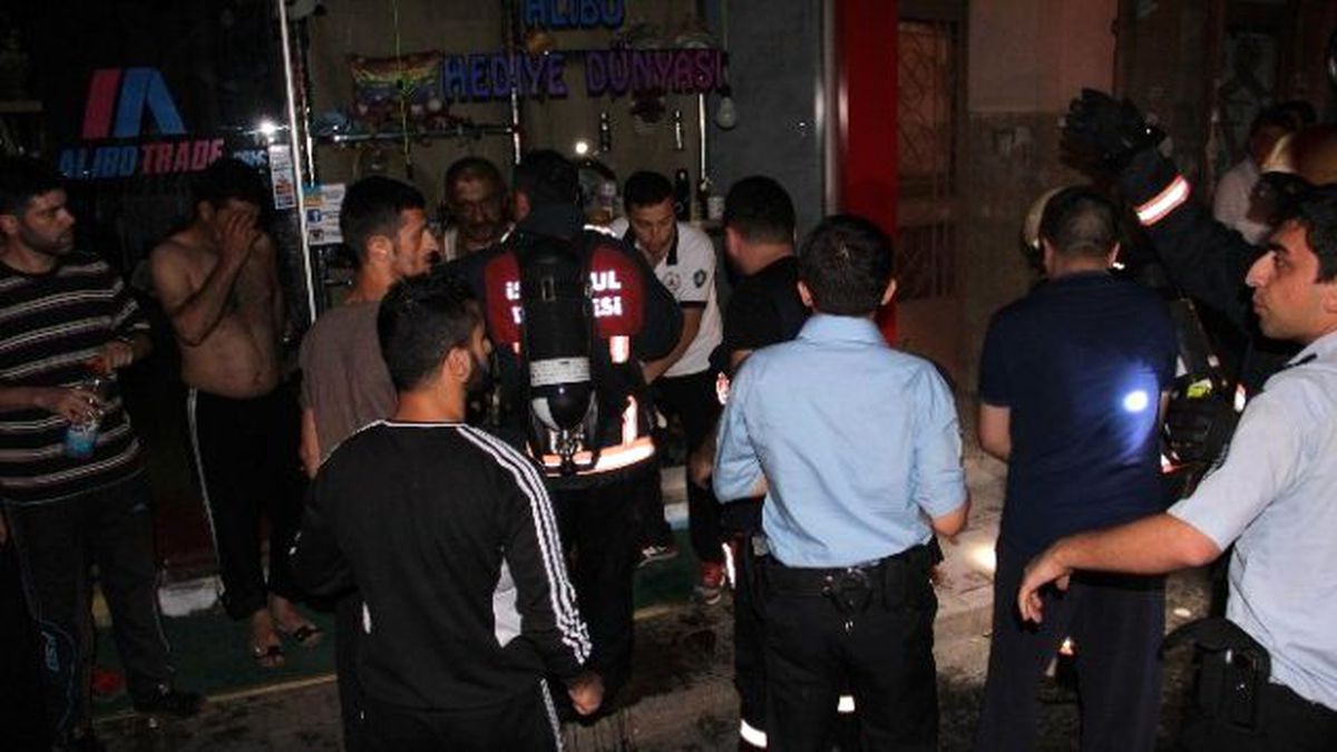 Fatih\'te Korkutan Yangın