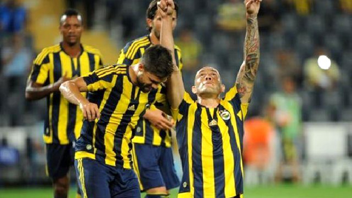 Fenerbahçe, Guimaraes\'i 3 - 1 Mağlup Etti