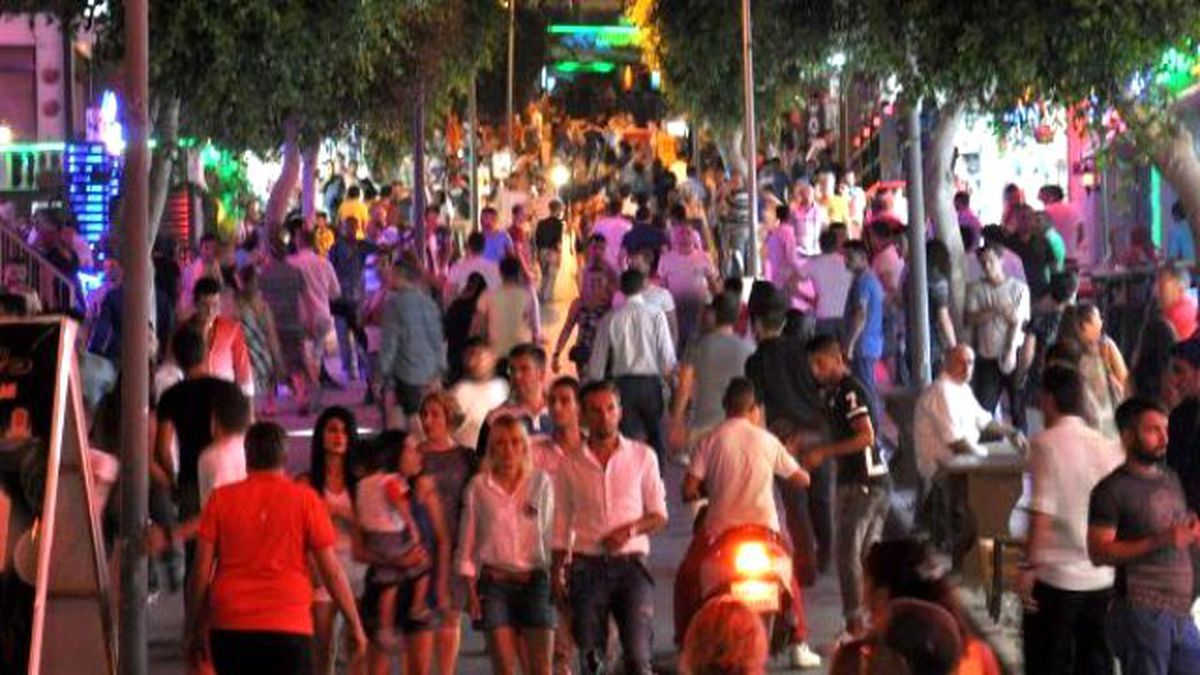 Gündüz Deniz Keyfi, Gece Eğlence