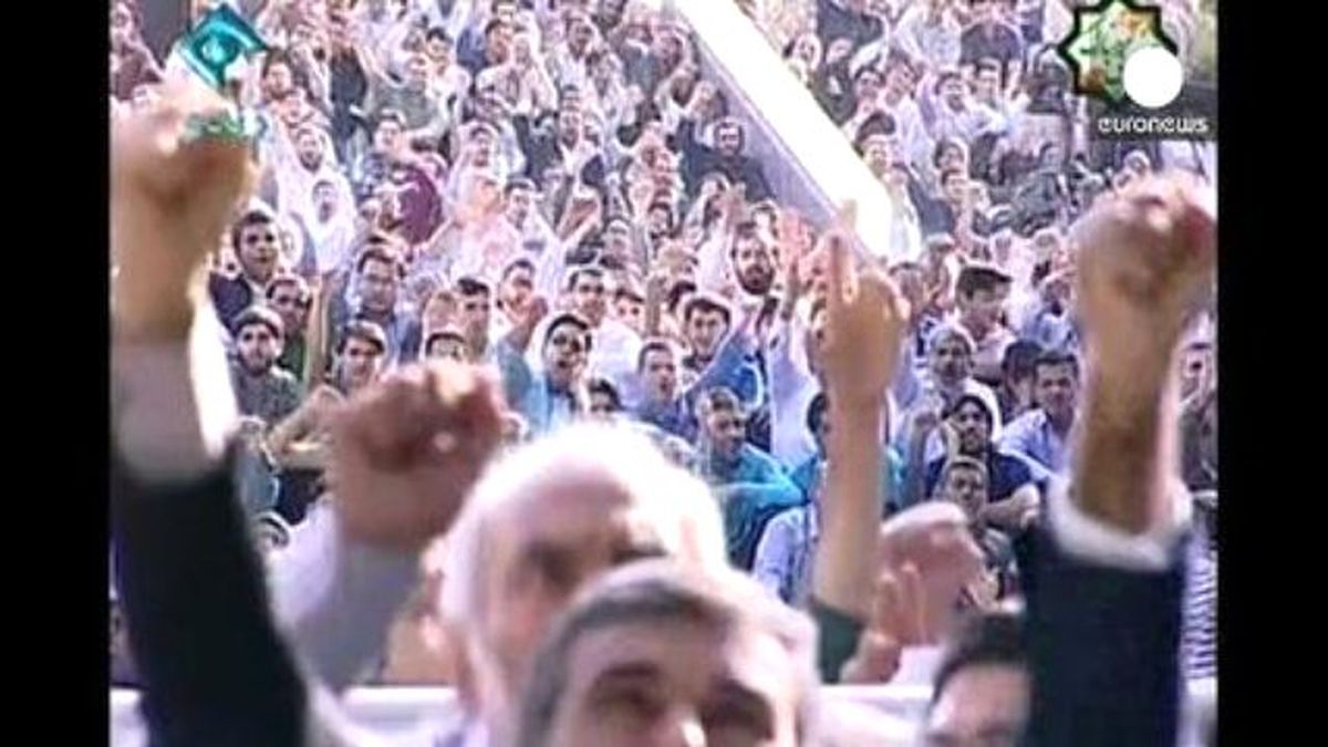 Hamaney: "Nükleer Anlaşma İran\'ın Bölgedeki Siyasetini Değiştirmeyecek"