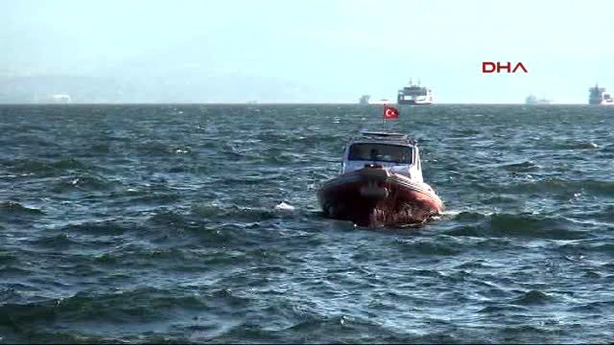 İzmir Denizde Ceset Bulundu