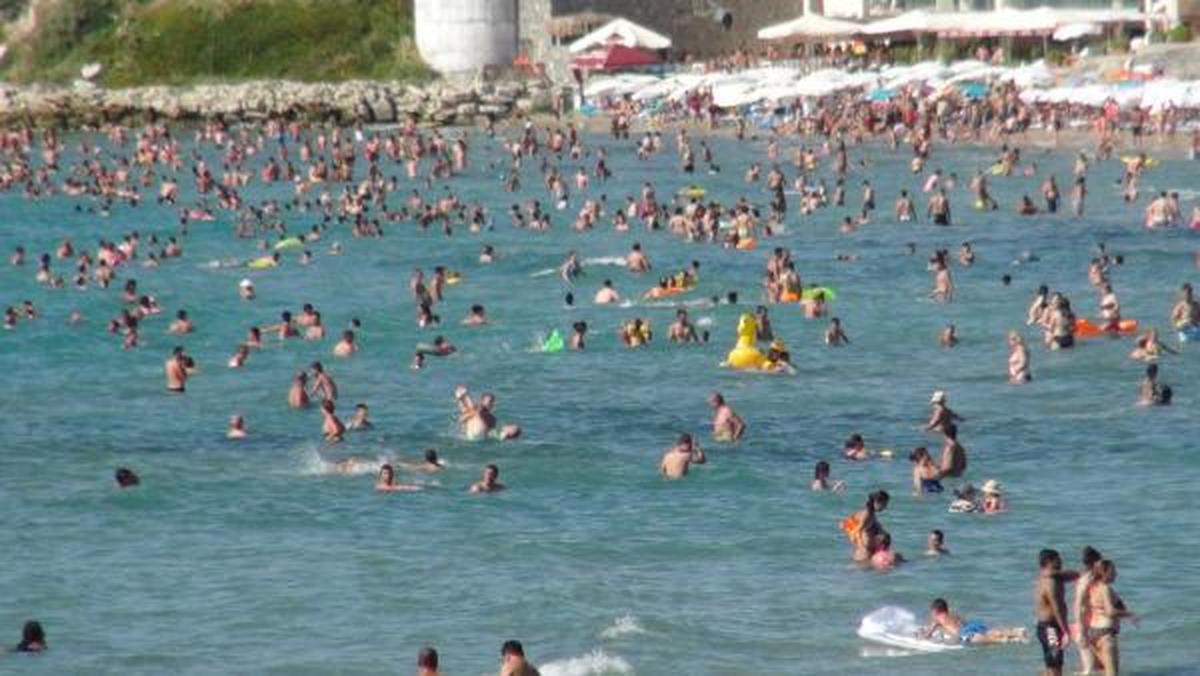 Kuşadası\'nda \'Bayram\' Havası