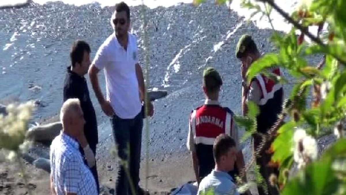 Serinlemek İçin Denize Giren Genç Boğuldu