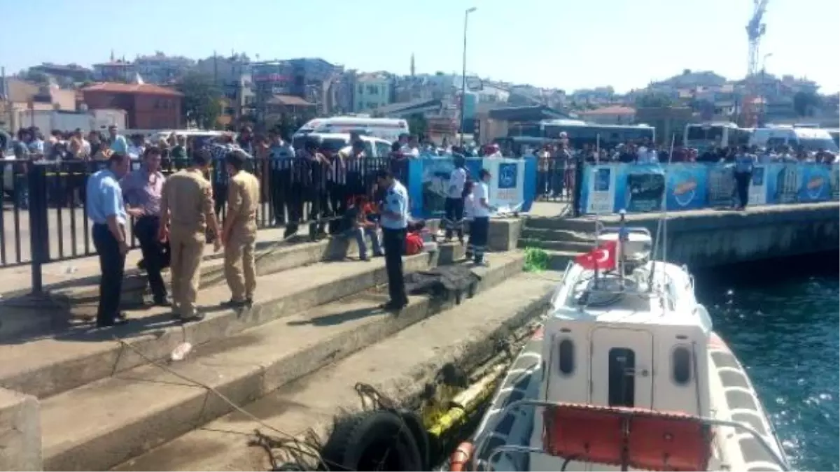 Üsküdar\'da Serinlemek İçin Denize Giren Afganistanlı Genç Boğuldu