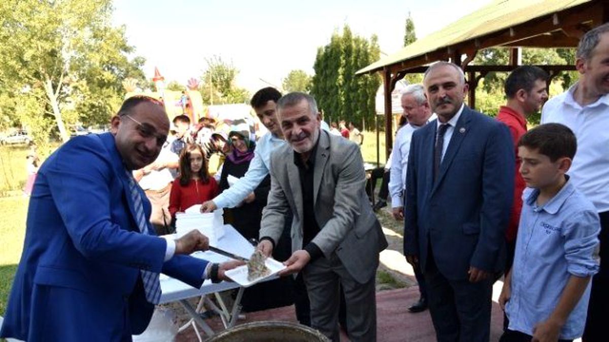 Üzülmez\'in Bayramlaşma Turu