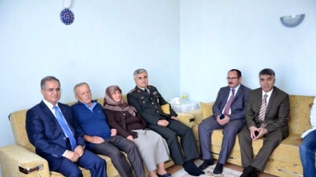 Vali Tapsız\'ın Bayram Ziyaretleri