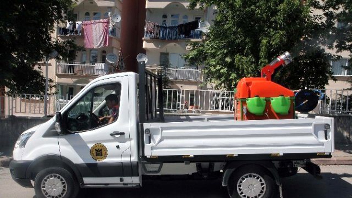 Yenimahalle\'de Haşere İlaçlaması Yapıldı