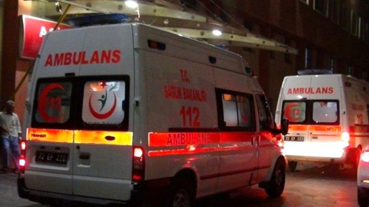 Ambulansı Soymaya Kalktı