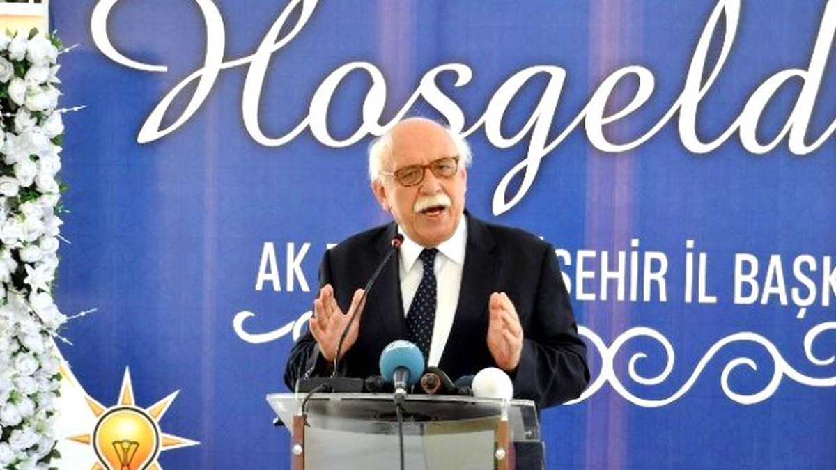 Bakan Avcı Eskişehir\'de Bayramlaşma Törenine Katıldı