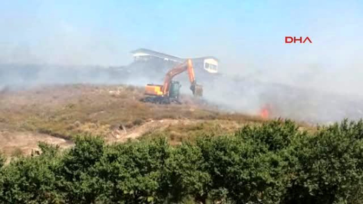 Balıkesir Avşa Adası?nda Çöplükte Çıkan Yangın Zeytinliklere Sıçradı 2-