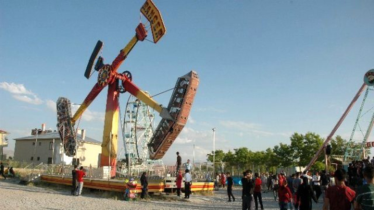 Bayram Tatilini Fırsat Bilenler Eğlence Merkezlerine Koştu