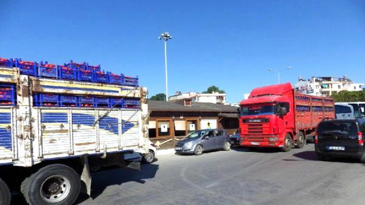 Çanakkale\'de Tatil Dönüşü Yoğunluğu