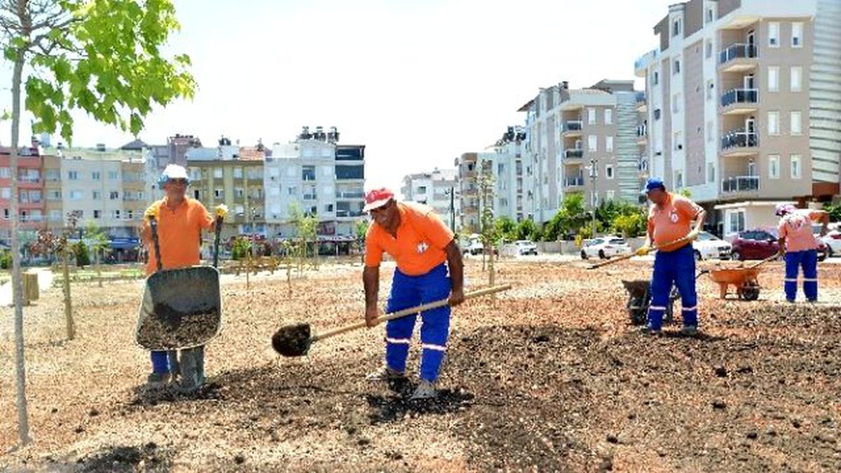 Muratpaşa\'da 17 Park Yapılıyor
