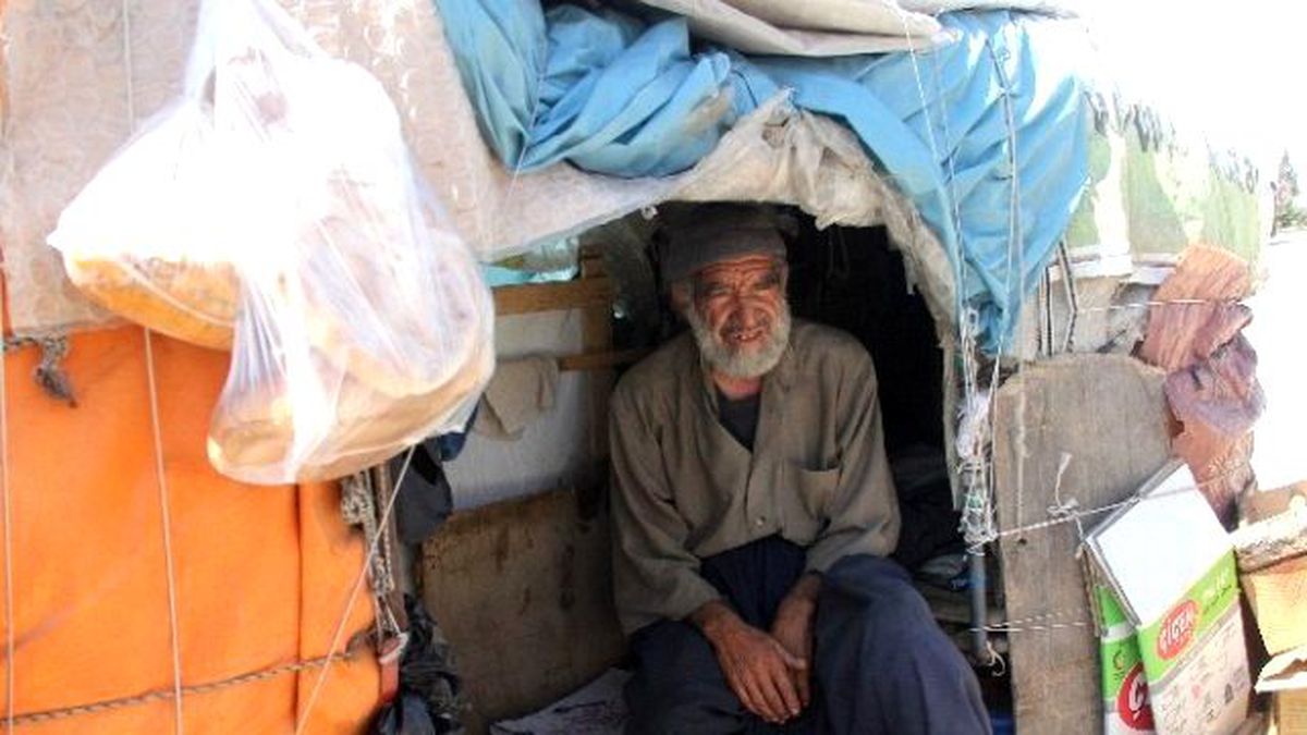 Karton Evde Yaşayan Adam: En Son Ne Zaman Banyo Yaptığımı Hatırlamıyorum