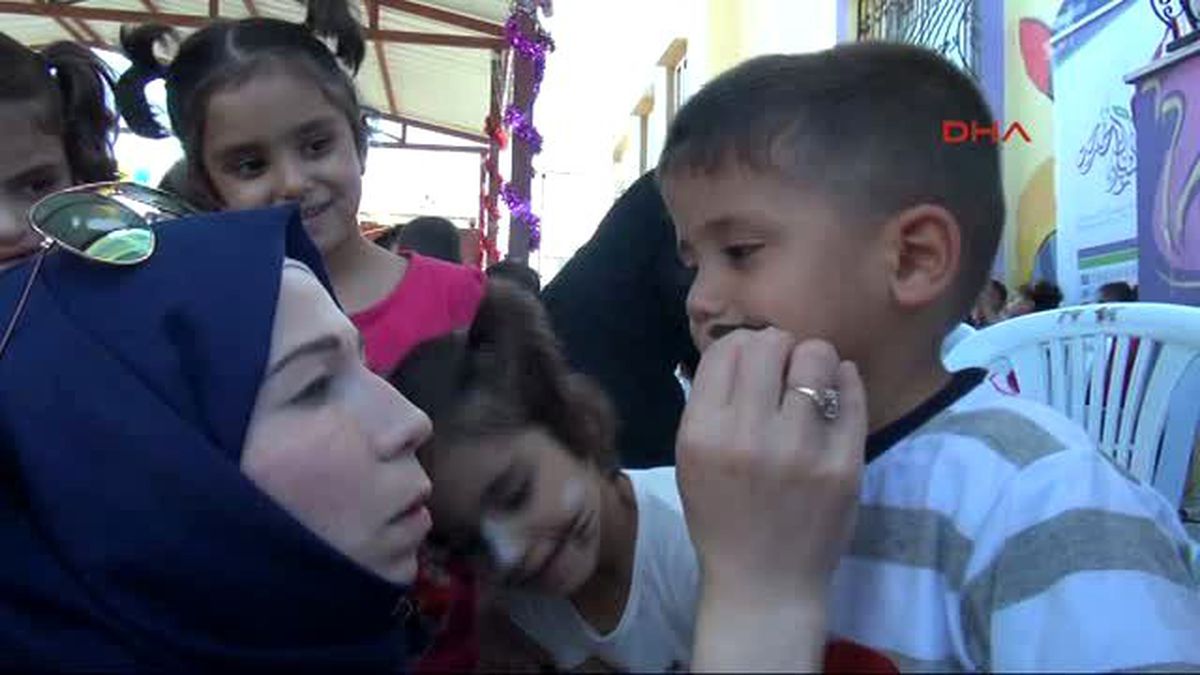 Reyhanlı Suriyeli Çocuklara Bayram Eğlencesi