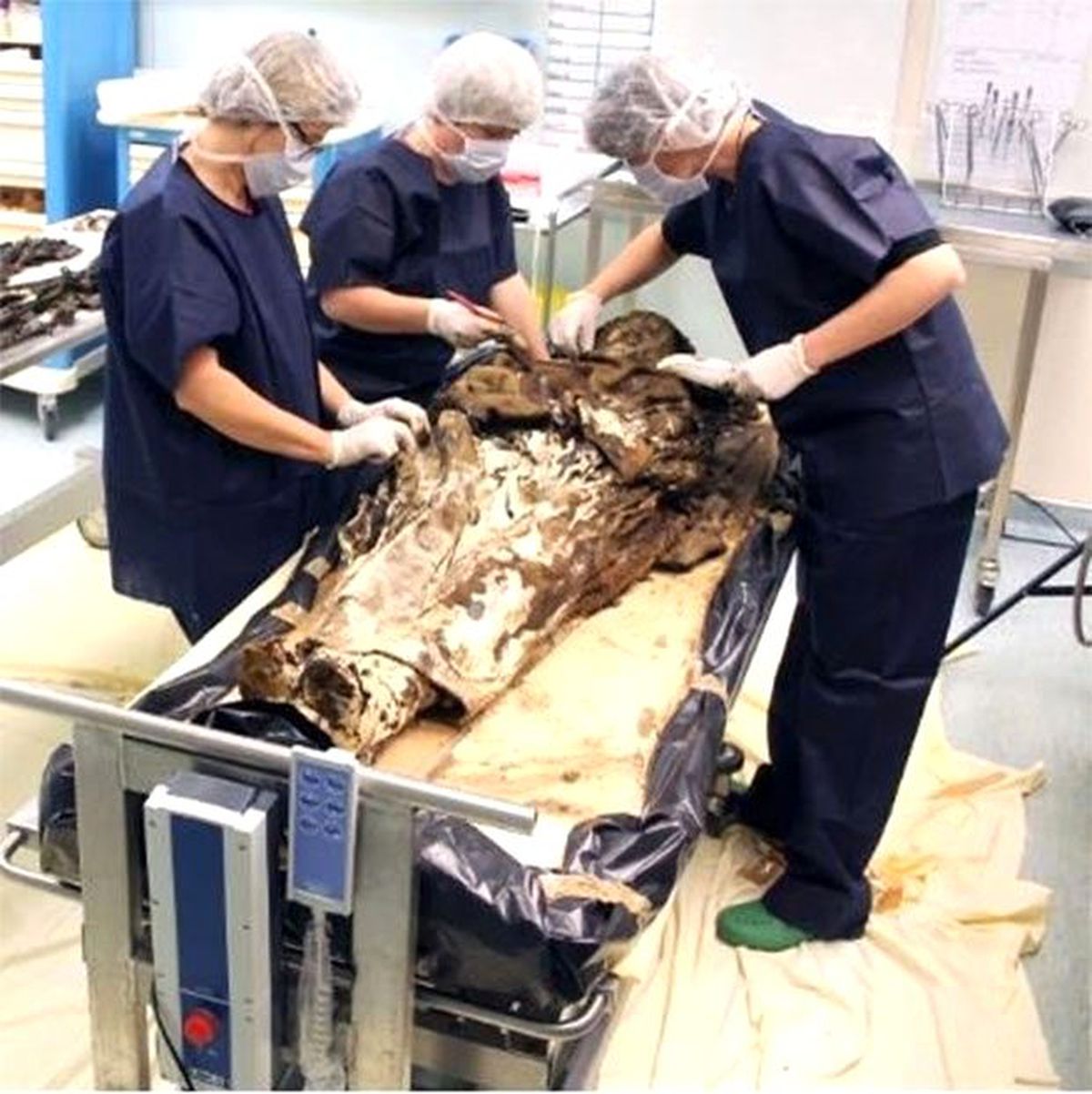 350 Yıllık Mumyanın Kıyafetleri Sapasağlam Çıktı