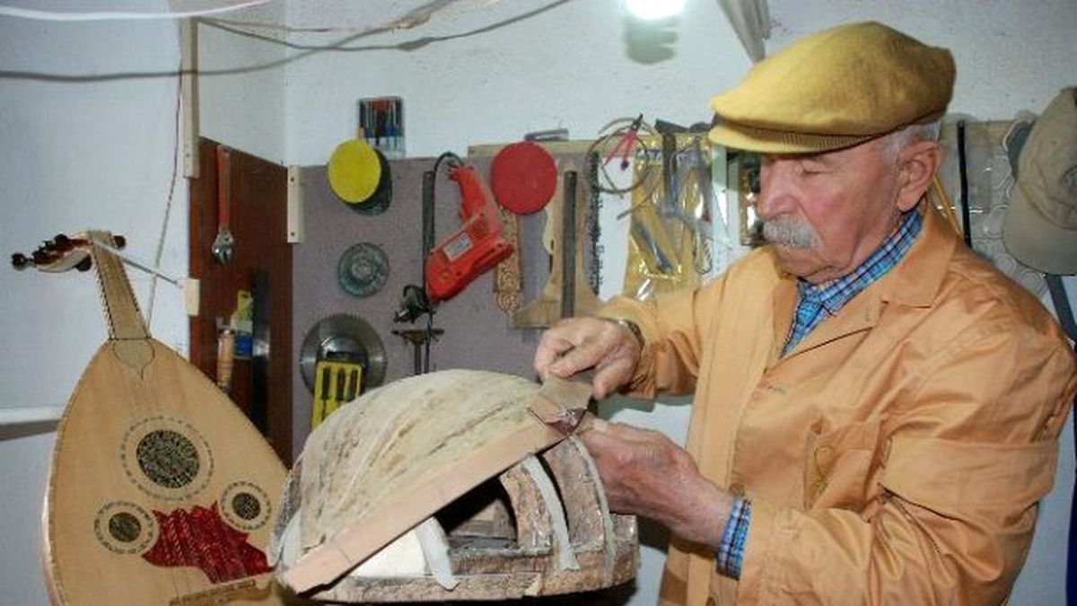67 Yaşından Sonra Ut Ustası Oldu