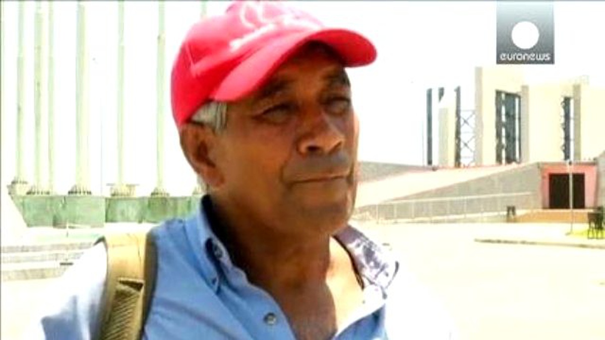 ABD ve Küba Karşılıklı Olarak Büyükelçiliklerini Açıyor