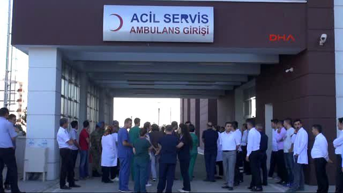 Adıyaman\'da Teröristlerle Asker Arasında Çatışma