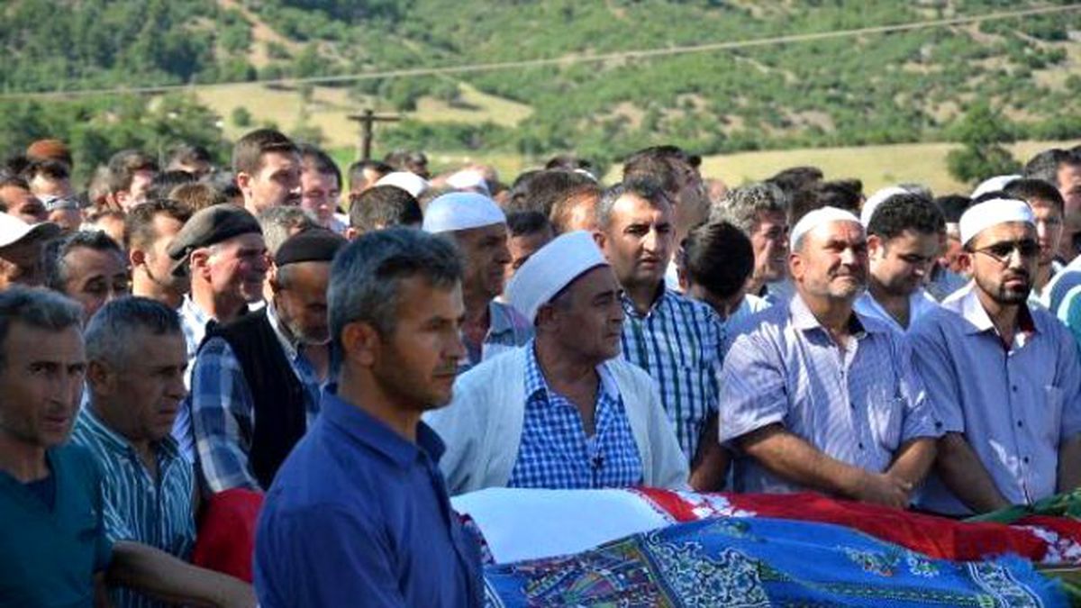 Nasihati Uzatan İmama Cemaat Tepki Gösterdi, İmamın Yanıtı Manidar Oldu