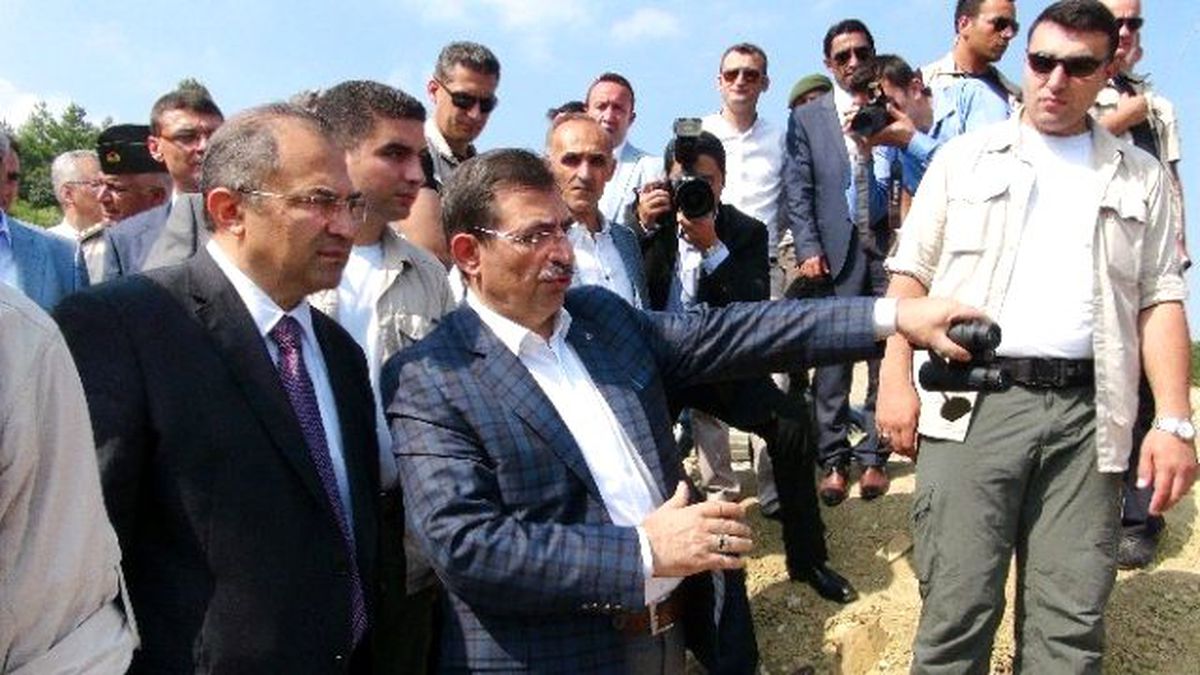 Bakan Güllüce Heyelan Bölgesinde