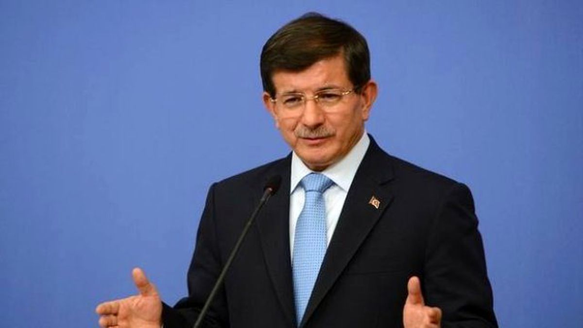 Davutoğlu'ndan Parti Liderlerine 'Suruç' Çağrısı