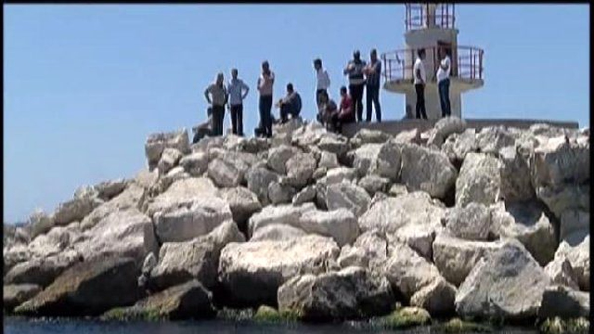 Büyükçekmece\'de Kayık Alabora Oldu: 2 Ölü, 1 Kayıp