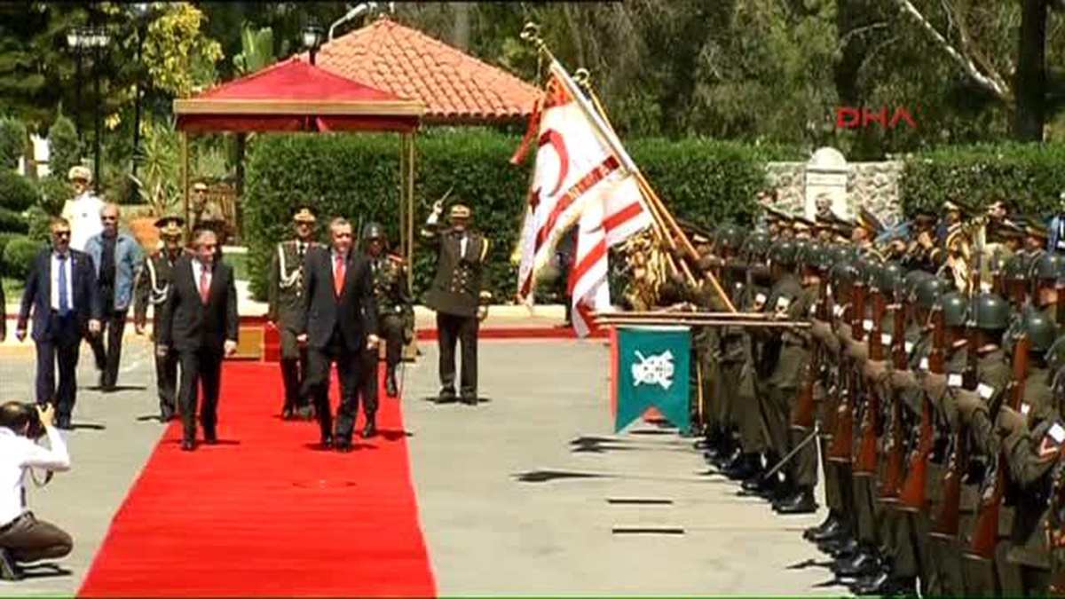 Erdoğan KKTC Cumhurbaşkanlığı?nda Askeri Törenle Karşılandı
