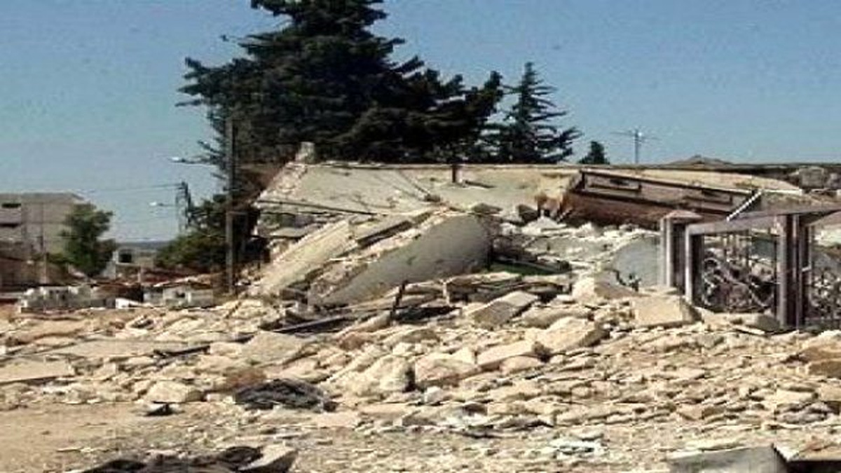 Esed Güçlerinin Türkmen Köyüne Saldırısı