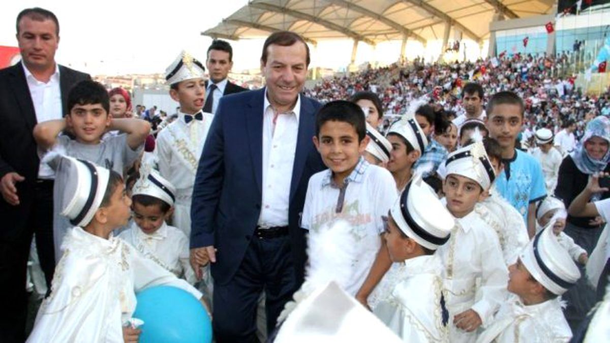 Esenyurt\'ta Toplu Sünnet Şöleni