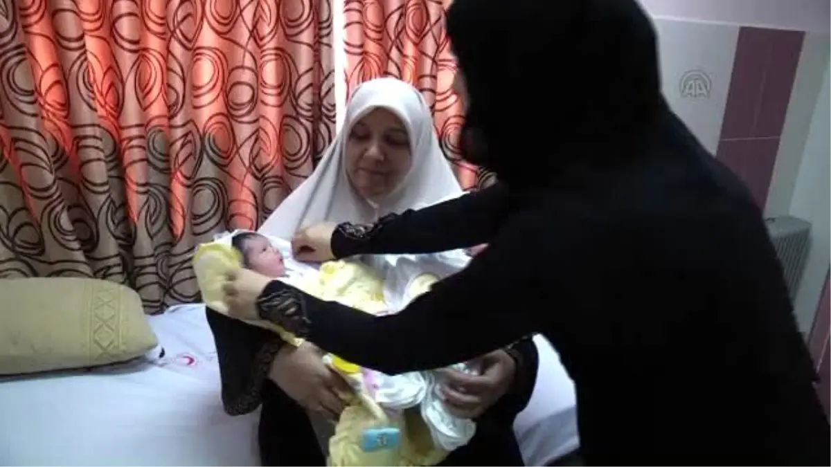 Gazzeli Mahkum, Parmaklıklar Ardında İkiz Babası Oldu