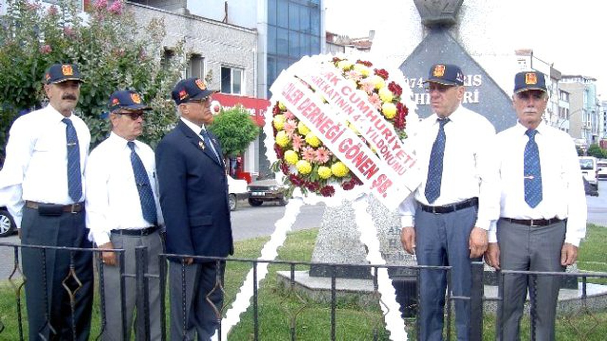 Kıbrıs Barış Harekatı\'nın 41\'nci Yılı Gönen\'de Kutladı