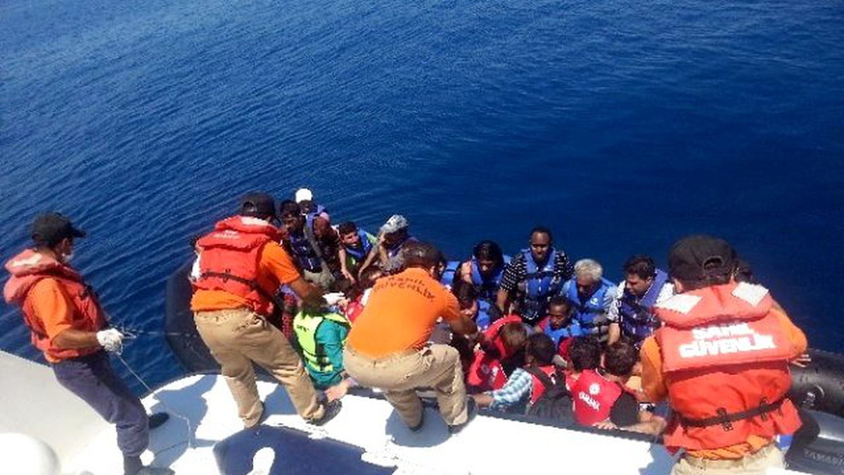 Kurtarılan Göçmenlerin İfadeleri Kan Dondurdu